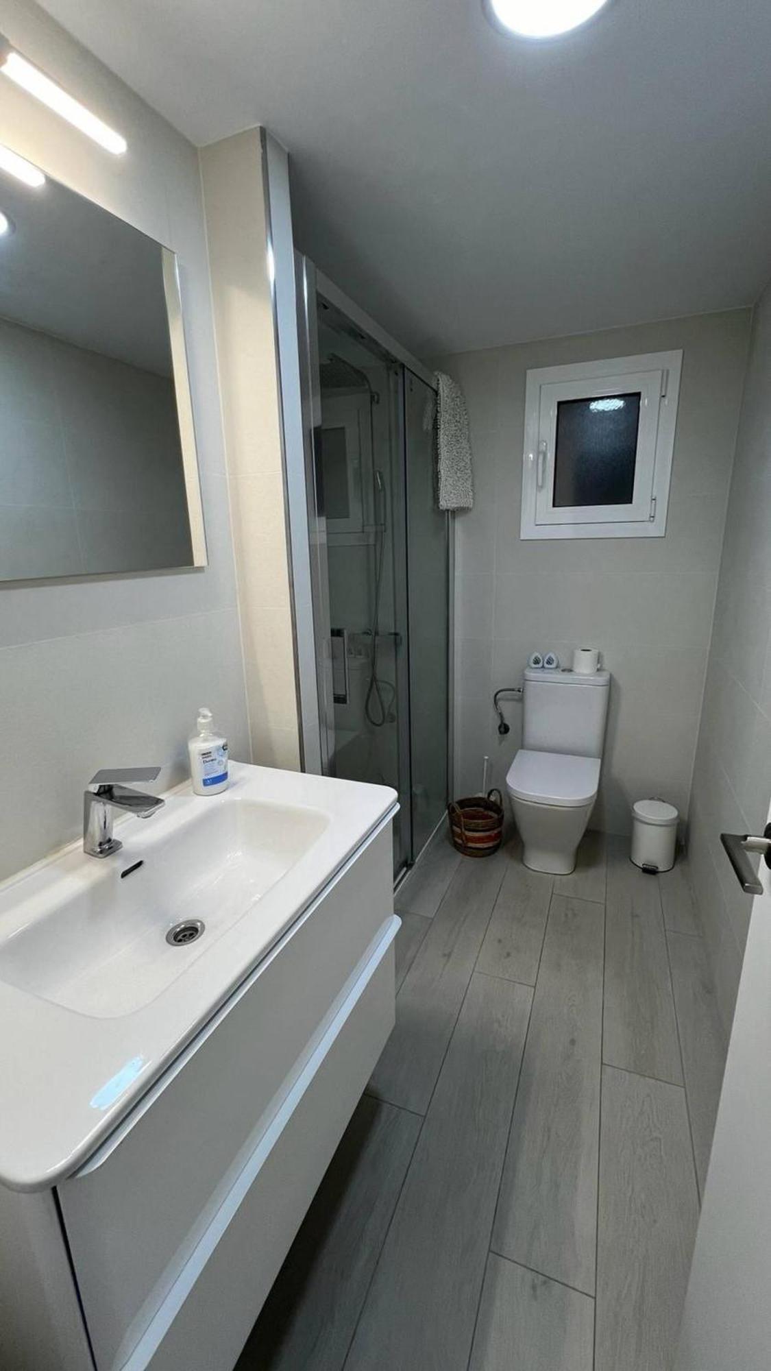 Apartamento Frente Al Mar Roses Exterior foto